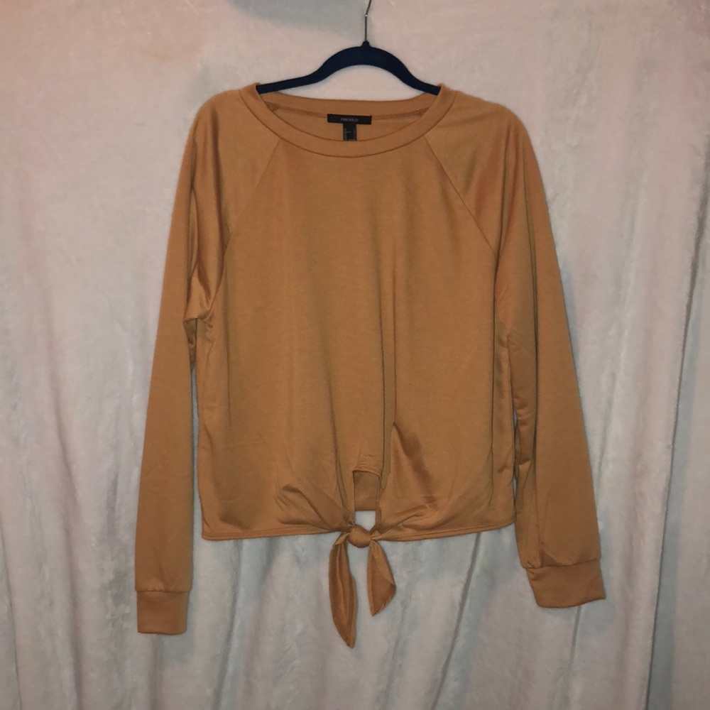 NWOT F21 long sleeve top